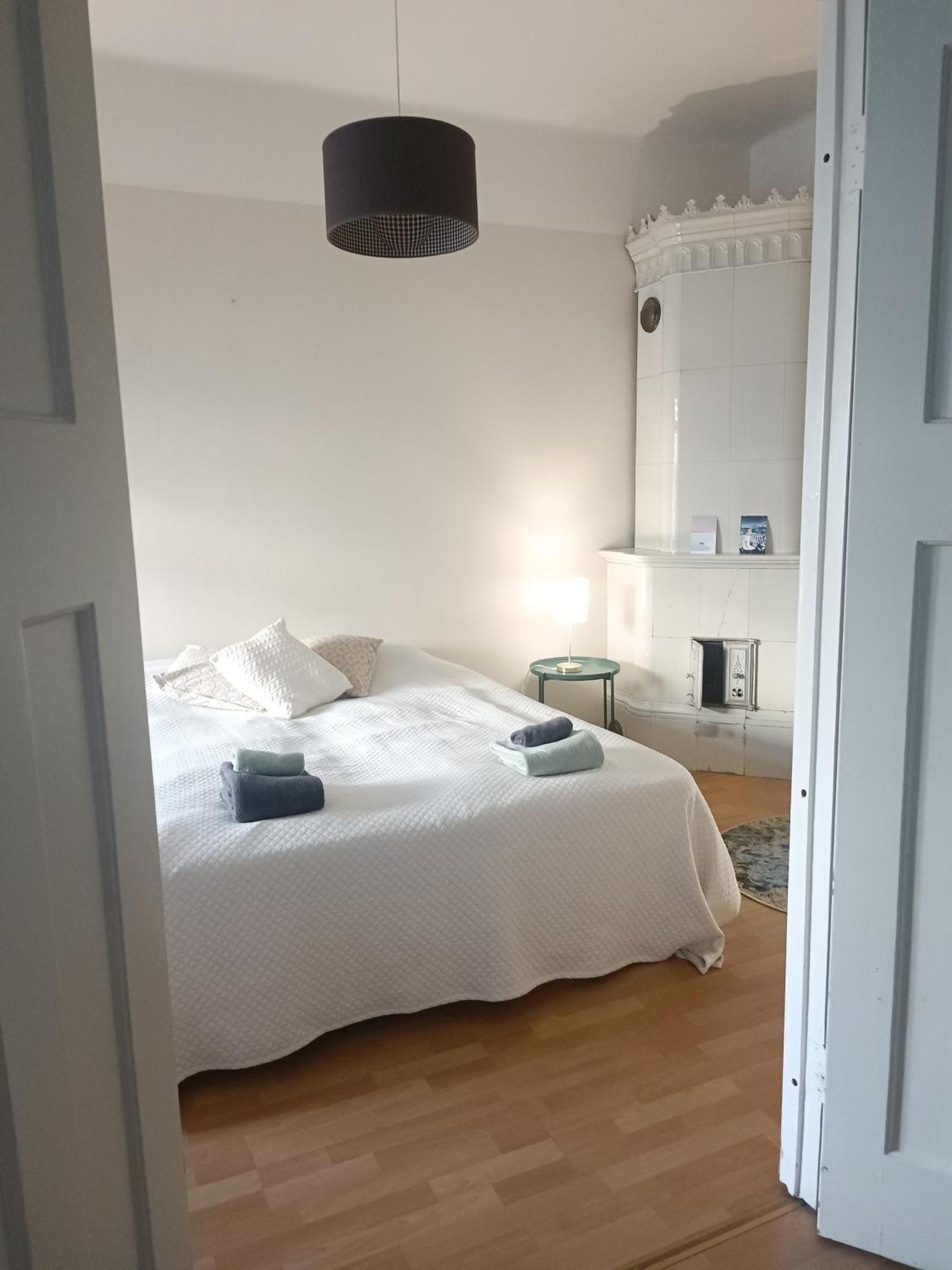 Cozy 1-br In Apartment *